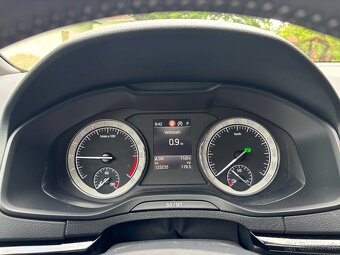Škoda Karoq 2.0 TDI EVO SCR Sportline 4x4 DSG/7 - 8