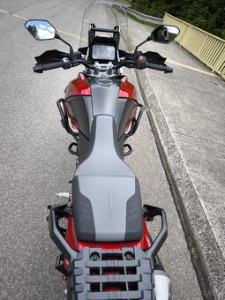 SUZUKI V strom 1050 - 8