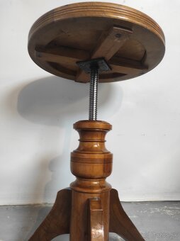 Otočná stolička - 8