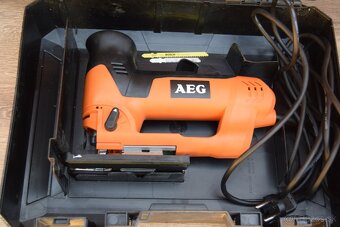 Priamočiara píla AEG ST 700 E ( 705 W ) - 8