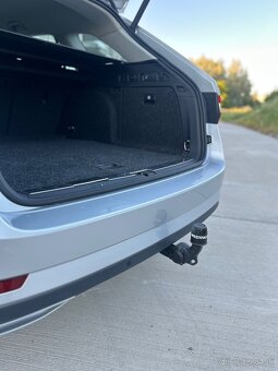skoda superb 3 combi 2.0 tdi 110 kw Dsg - 8