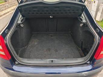 Škoda Octavia 1,9tdi elegance BJB - 8
