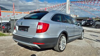 Škoda Superb Combi Scout 2.0 TDI CR 4x4 170k Elegance - 8