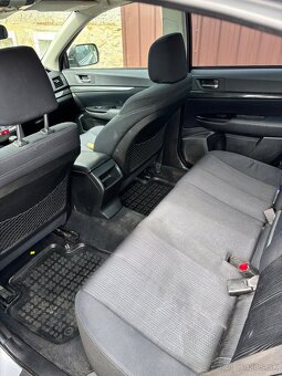Subaru Legacy 2.0d 4x4 110kw top - 8