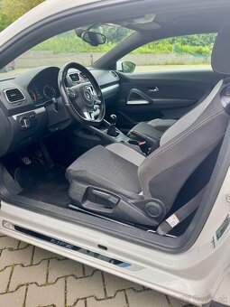 Volkswagen Scirocco 2.0 TDI LIFE - 8