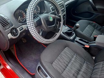 Škoda OCTAVIA 2 FACELIFT COMBI 1,9TDI 77KW AKO NOVA - 8