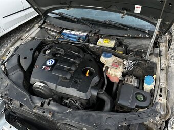 Rozpredám Volkswagen Passat B5.5 1.9TDI 96kw - 8