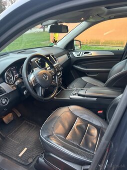 Mersedes-Benz ML 350 - 8