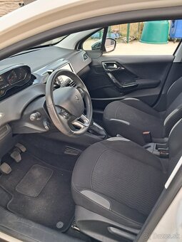 Predam peugeot 208 - 8