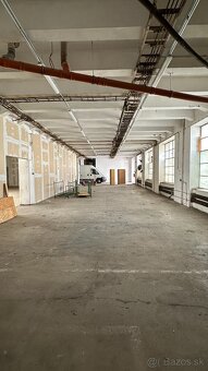 Napredaj trojpodlažná budova v centre Vrbového - 8