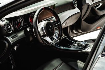 Mercedes-AMG E 53 4MATIC+ A/T - 8