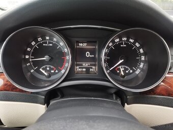 Škoda Superb Combi 2.0 TDI CR 140k Elegance, r.v.: 5/2011 - 8