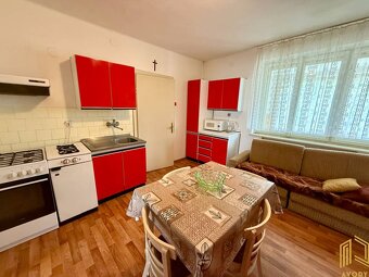 NA PREDAJ 3. IZB ROD. DOM s GARÁŽOU, POZEMOK 1.242m2, KÚTY - 8