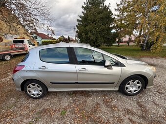 Peugeot 308 1.6 HDi (2008) - 66kW - 8