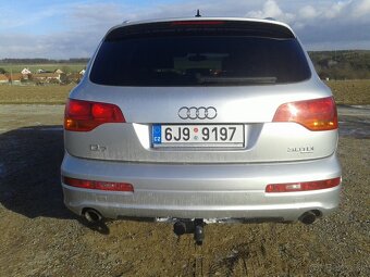 Audi Q7 3,0TDI Sline Quattro 7.míst - 8