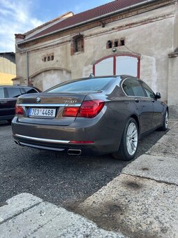 Bmw 750i x drive F01 facelift - 8