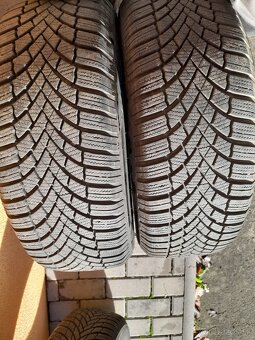 Predám zimné pneu - 8
