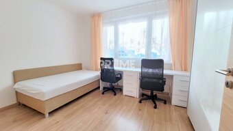 Štýlový 4i byt, REKONŠTRUKCIA, LOGGIA, Butatínska ulica, Pet - 8