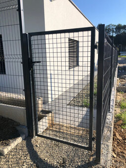 Kvalitné oplotenie priamo od výrobcu / BETÓNOVÉ PLOTY / - 8