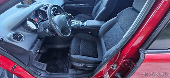 Peugeot 3008 1.6 e-HDi FAP STT Style BVMP6 - 8