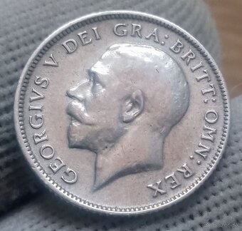 Strieborné 6 pence. - 8