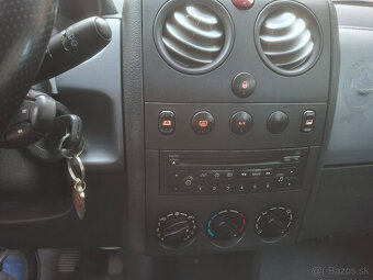 Predám citroen berlingo 1,6HDI 5miestne - 8