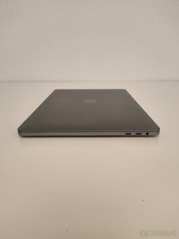 MacBook Pro 13 2017 | i5 • 8GB • 256GB SSD - 8