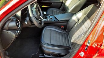 Alfa Romeo Giulia 2.2 Diesel 150ps MANUAL Q2 - 8