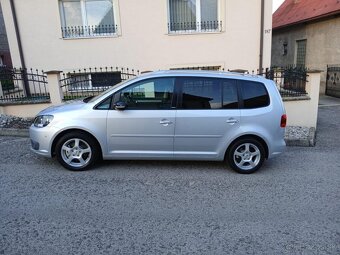 Volkswagen Touran 2.0 TDI - 8