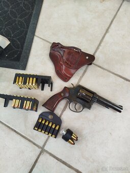 Revolver Taurus 82 38 special - 8