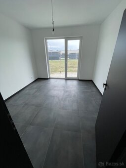 Rodinný dom na prenájom - 8