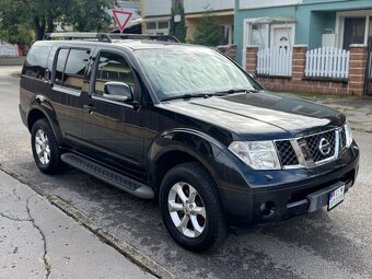 Nissan Pathfinder 2.5dci 4x4 dovoz TALIANSKO 7-miestny - 8