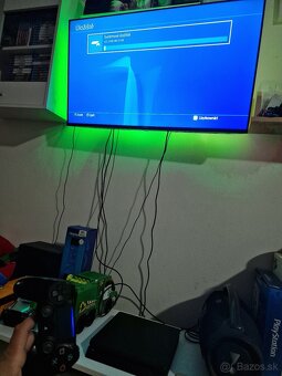 Playstation 4 1 TB - 8