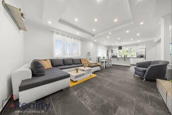 Rodinný dom s veľkým pozemkom v obci Vrakuň na predaj - 8