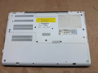 Predám pokazený notebook na náhradné diely zn.Sony Vaio. - 8