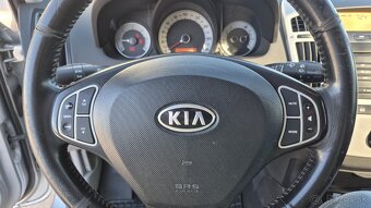 KIA Ceed - 8