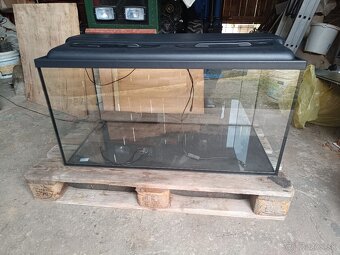 Akvárium 250l - 8