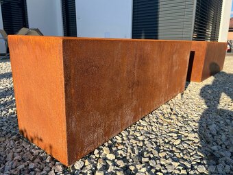 Kvetináč Corten - Vyvyseny zahon - 8