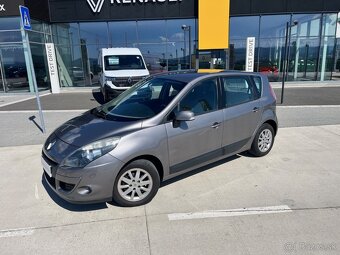Renault Scénic 1.6 benzín - 8