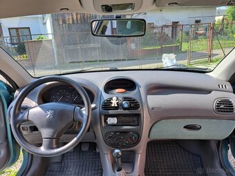 Peugeot 206 1,4 benzín - 8
