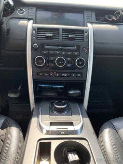 Land Rover Discovery sport - 8