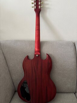 Gibson SGJ - 8