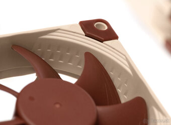 Predam ventilator Noctua NF-A8 PWM, v zaruke - 8