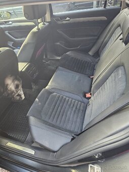 VW PASSAT - 8