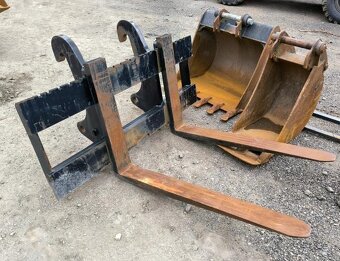 Traktor bager Cat 444 F2 - 8