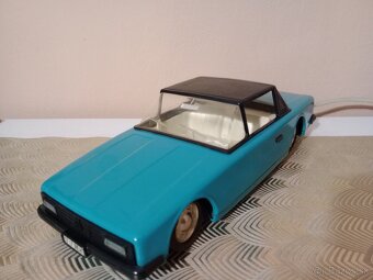 Plech auto.zberatelsky kúsok. - 8