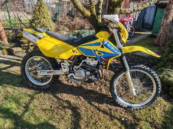 Suzuki DRZ 400 - 8