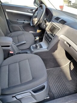 Škoda Octavia scout 2,0 TDI 4x4 - 8