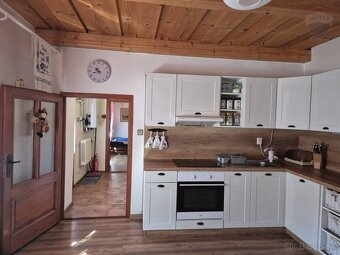 REZERVOVANÉ Chalupa v Hodruši – Hámroch, pozemok 720 m² - 8