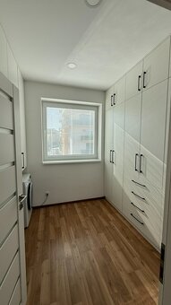 Odstúpim prenájom 3izb bytu (85 m² + 5 m²) Námestie Iglovia - 8